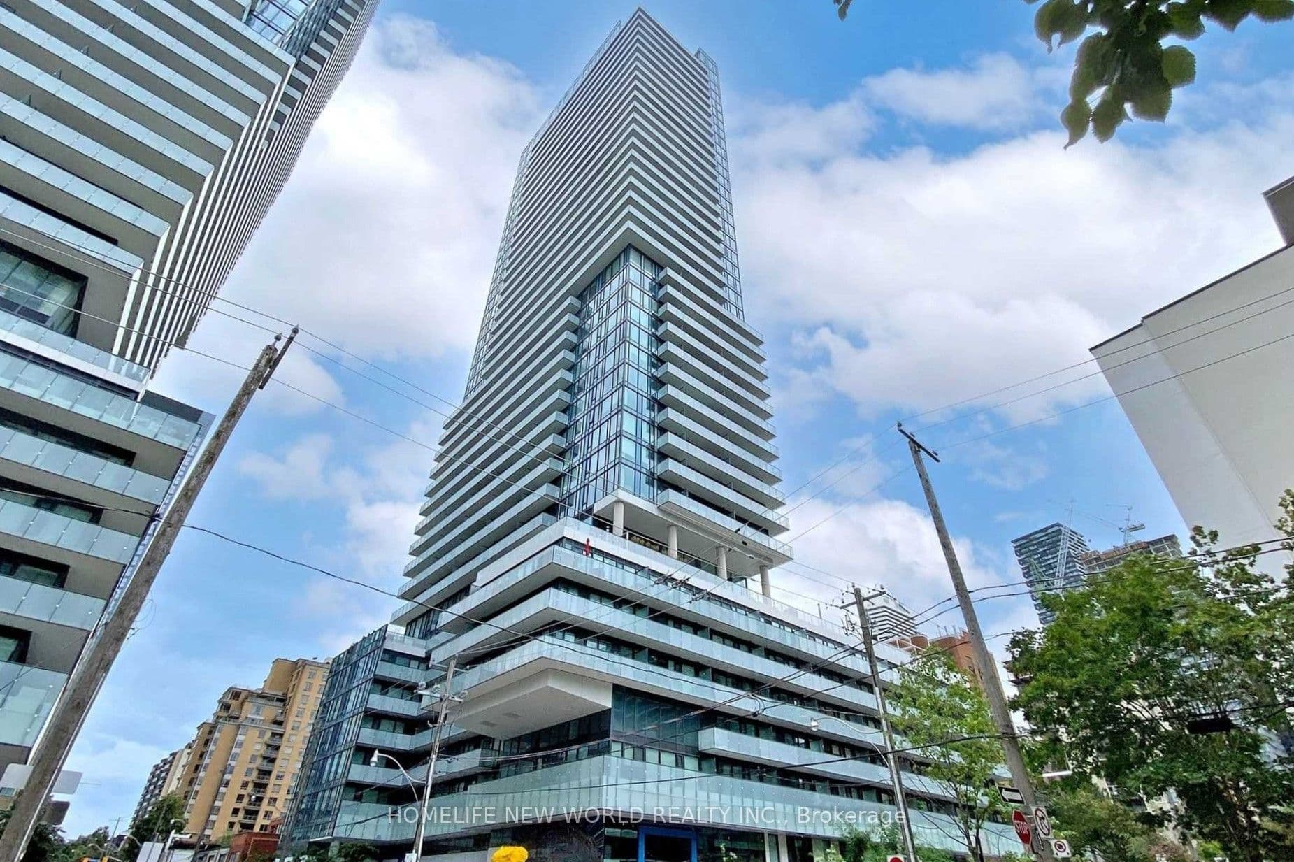 161 Roehampton Ave Avenue 2805, Toronto, ON M4P 0C8