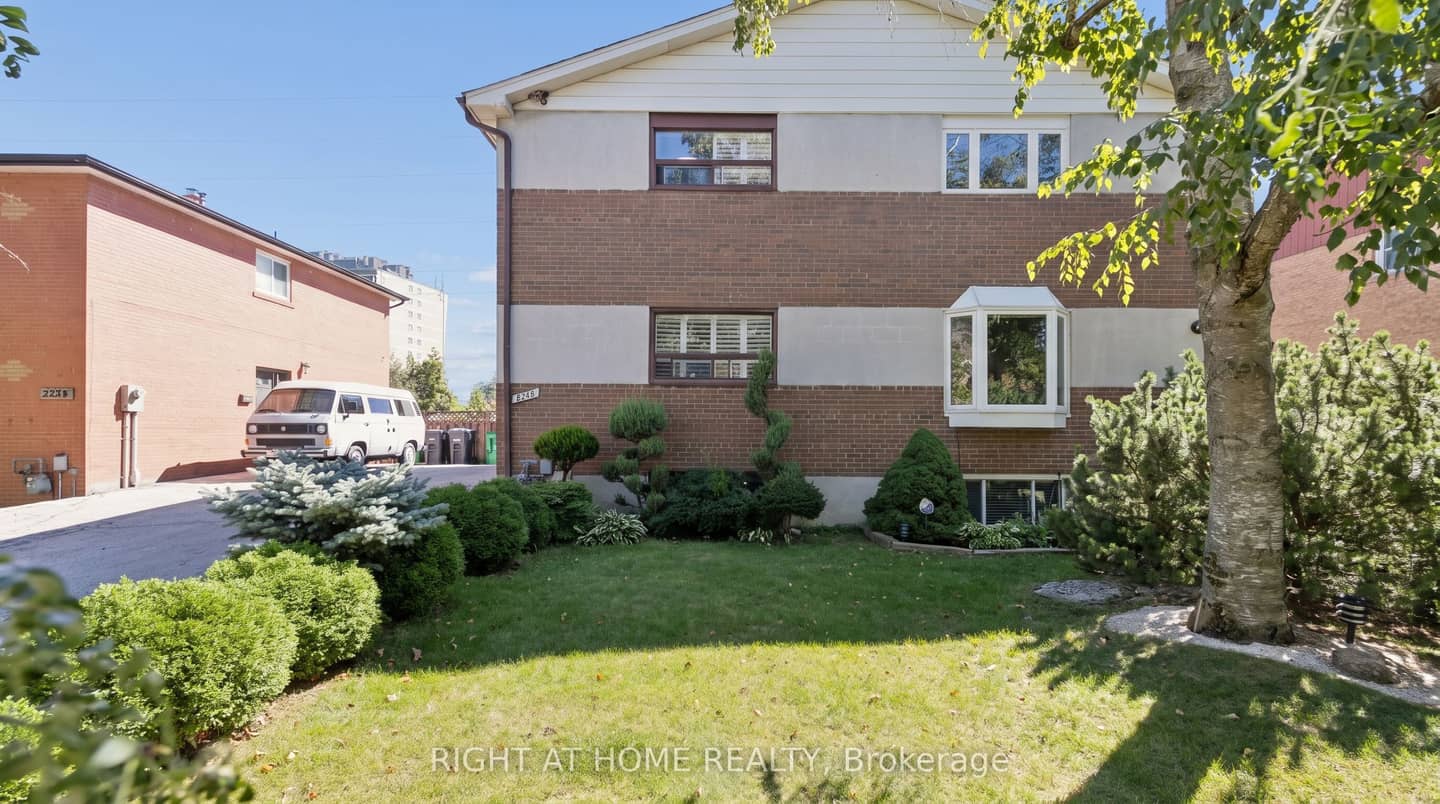 2260 Wiseman Court, Mississauga, ON L5J 1P2