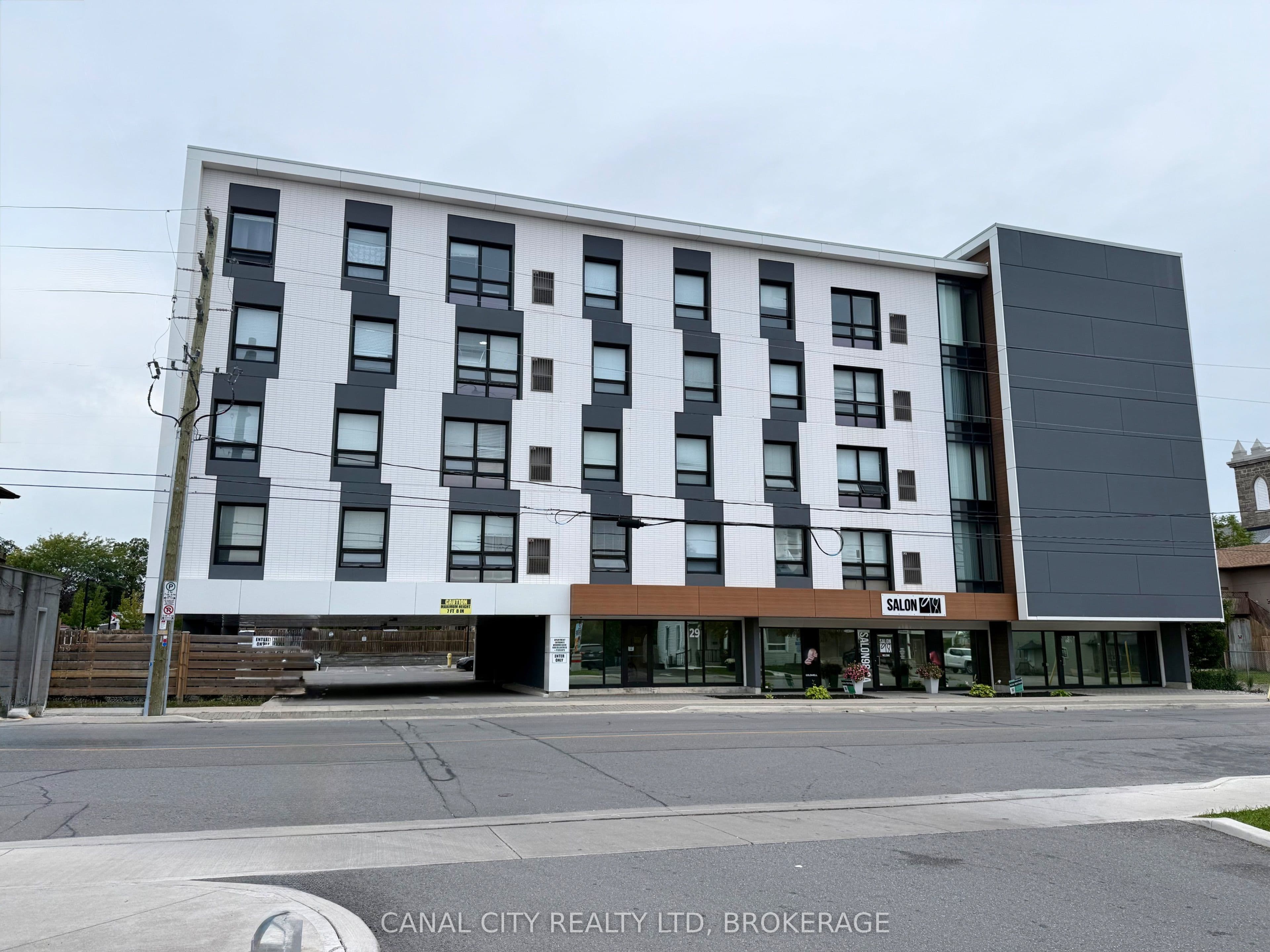 29 Pine Street S 1, Thorold, ON L2V 3L1
