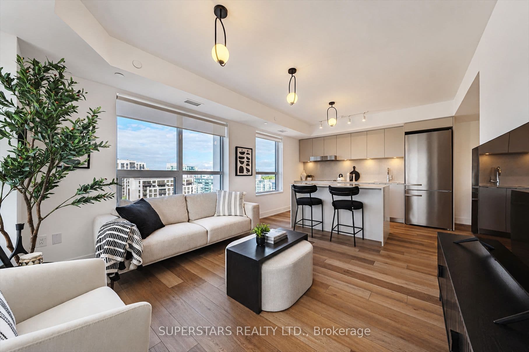 8 Cedarland Drive 1605, Markham, ON L6G 0H4