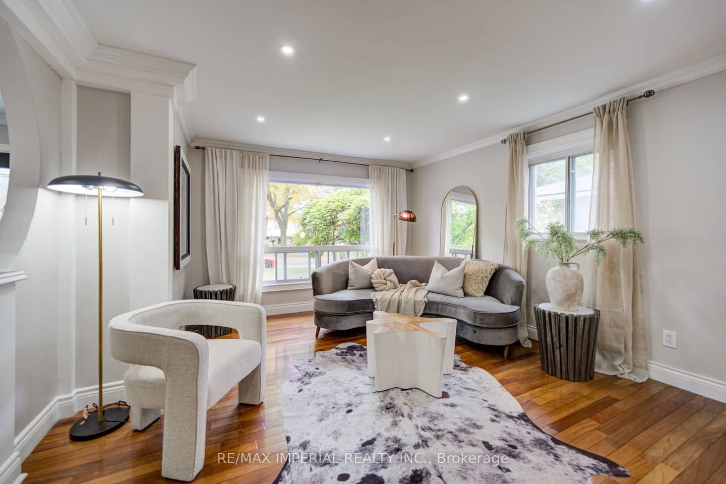 19 Penwick Crescent, Richmond Hill, ON L4C 5B3