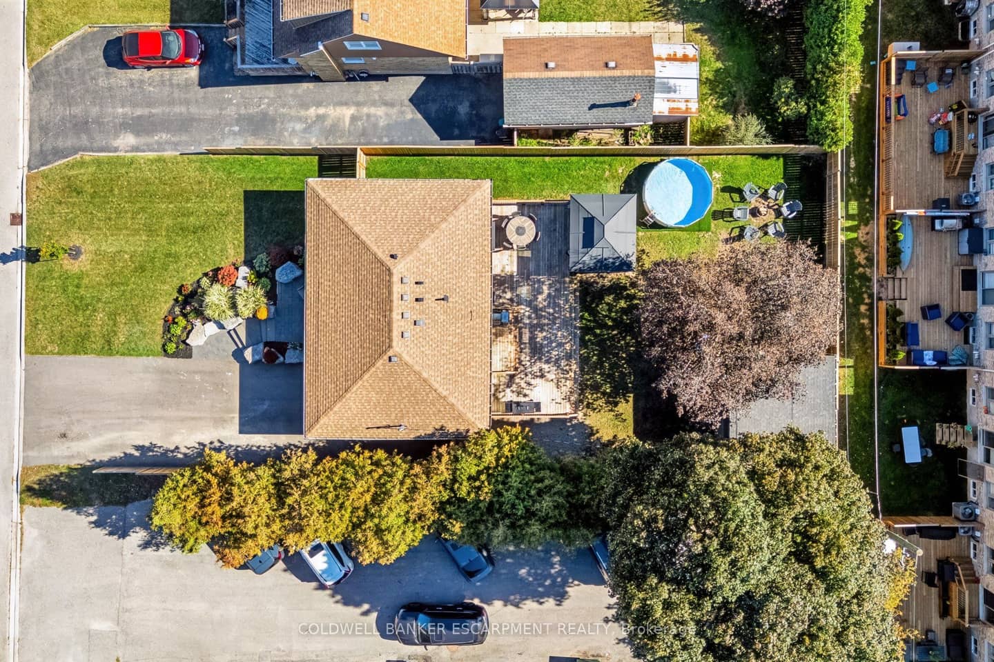 18 Meadvale Road, Halton Hills, ON L7J 2K8
