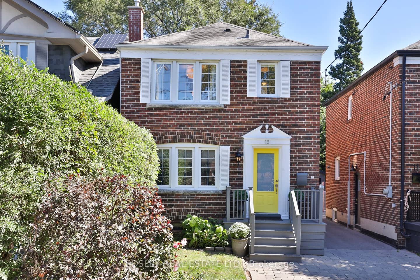 13 Hopedale Avenue, Toronto, ON M4K 3M8