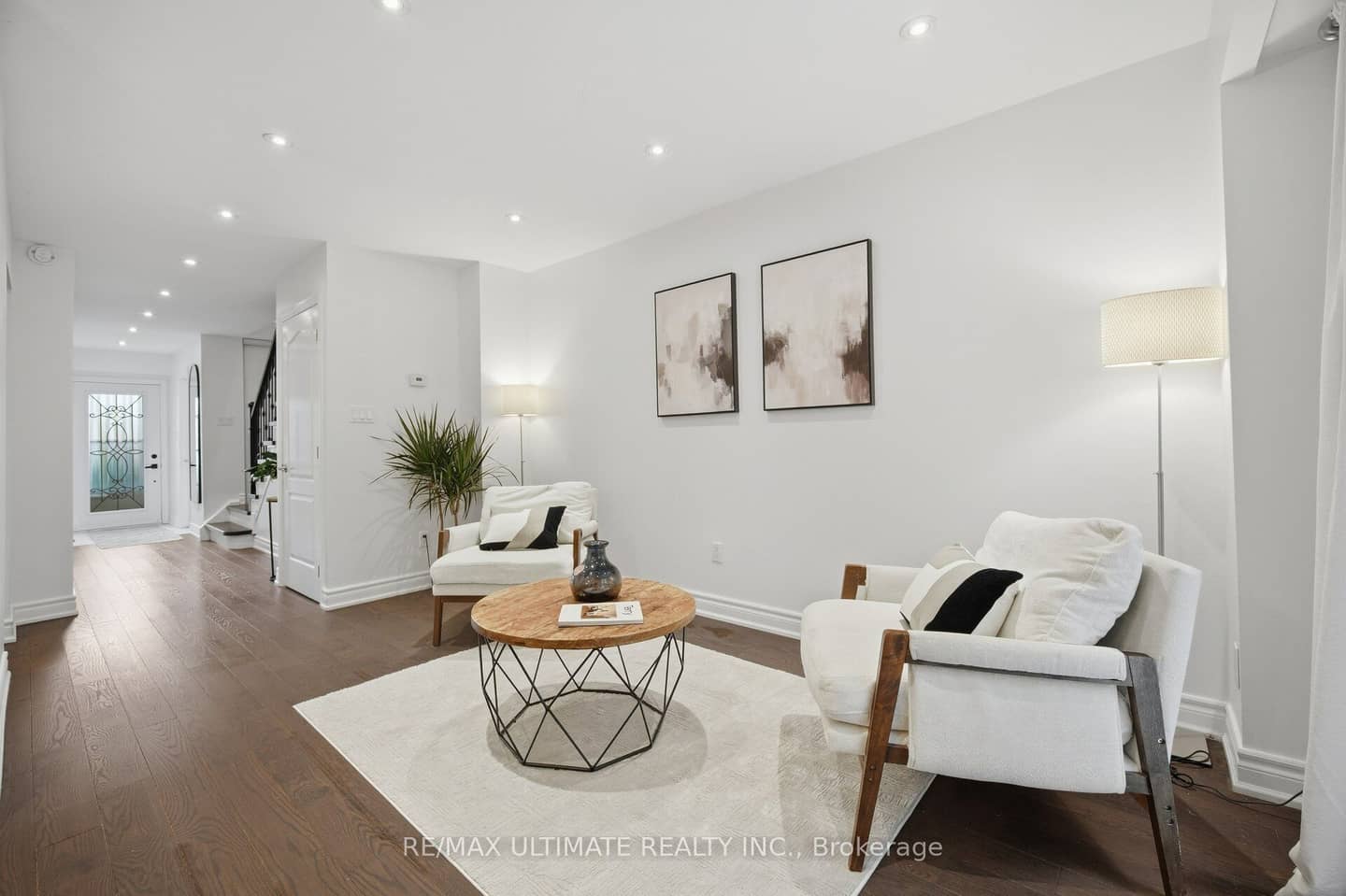 2120 Rathburn Road E 63, Mississauga, ON L4W 2S8