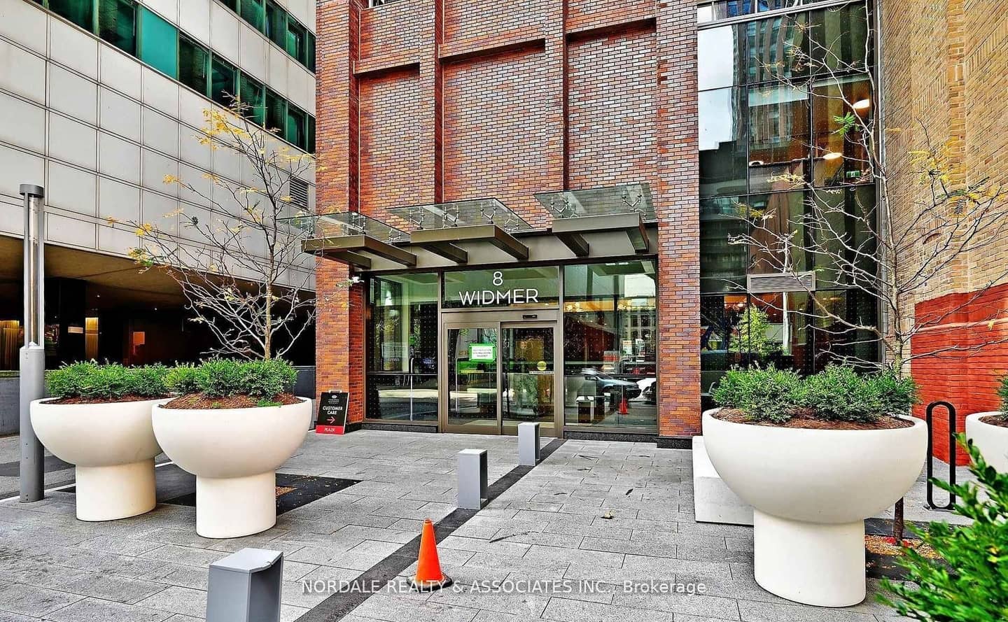8 Widmer Street GPH01, Toronto, ON M5V 0W6