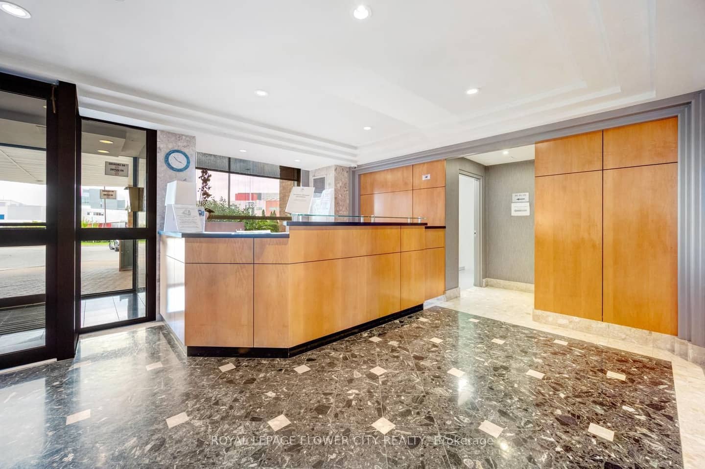 6 Humberline Drive 417, Toronto, ON M9W 6X8