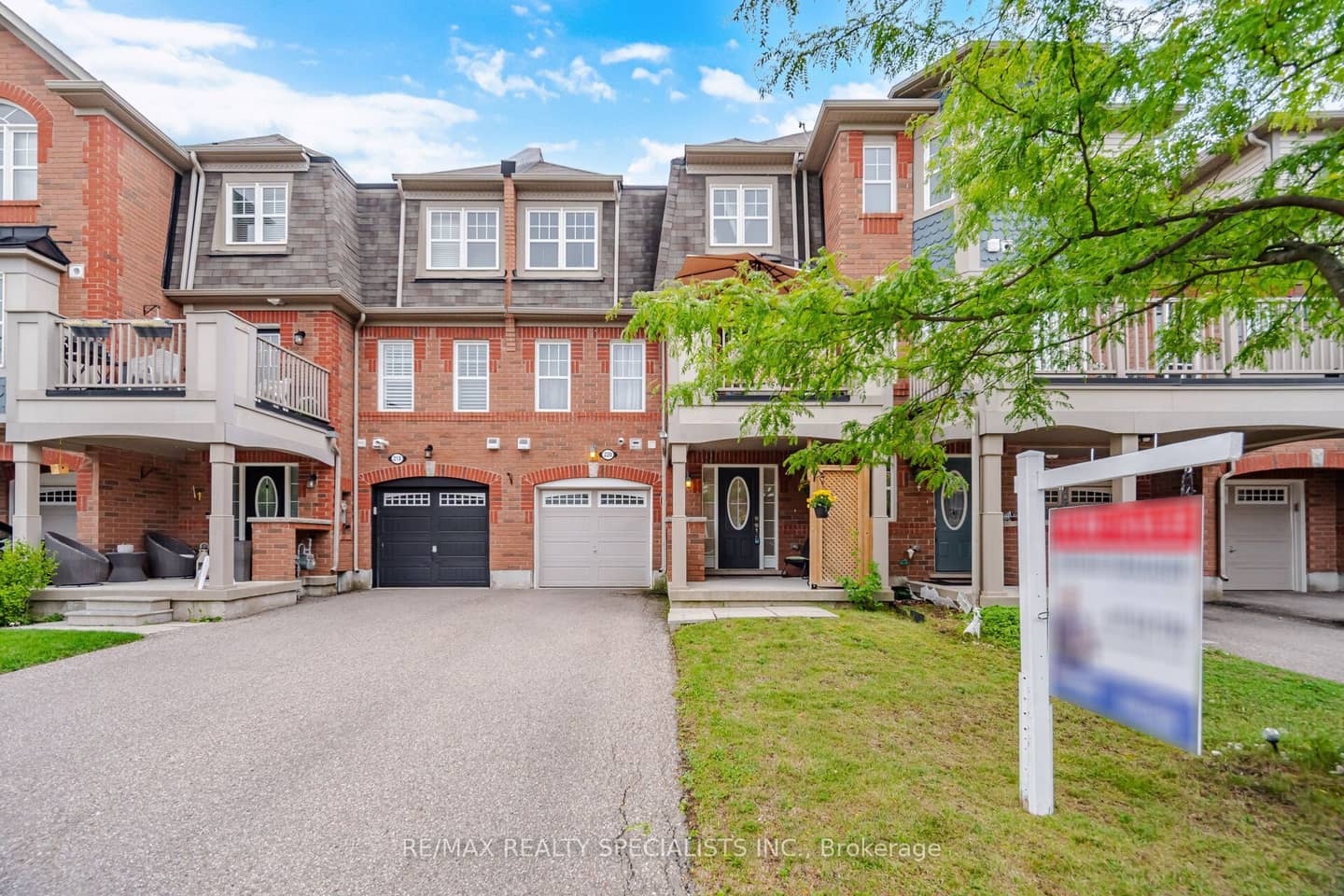 220 Mortimer Crescent, Milton, ON L9T 8N8