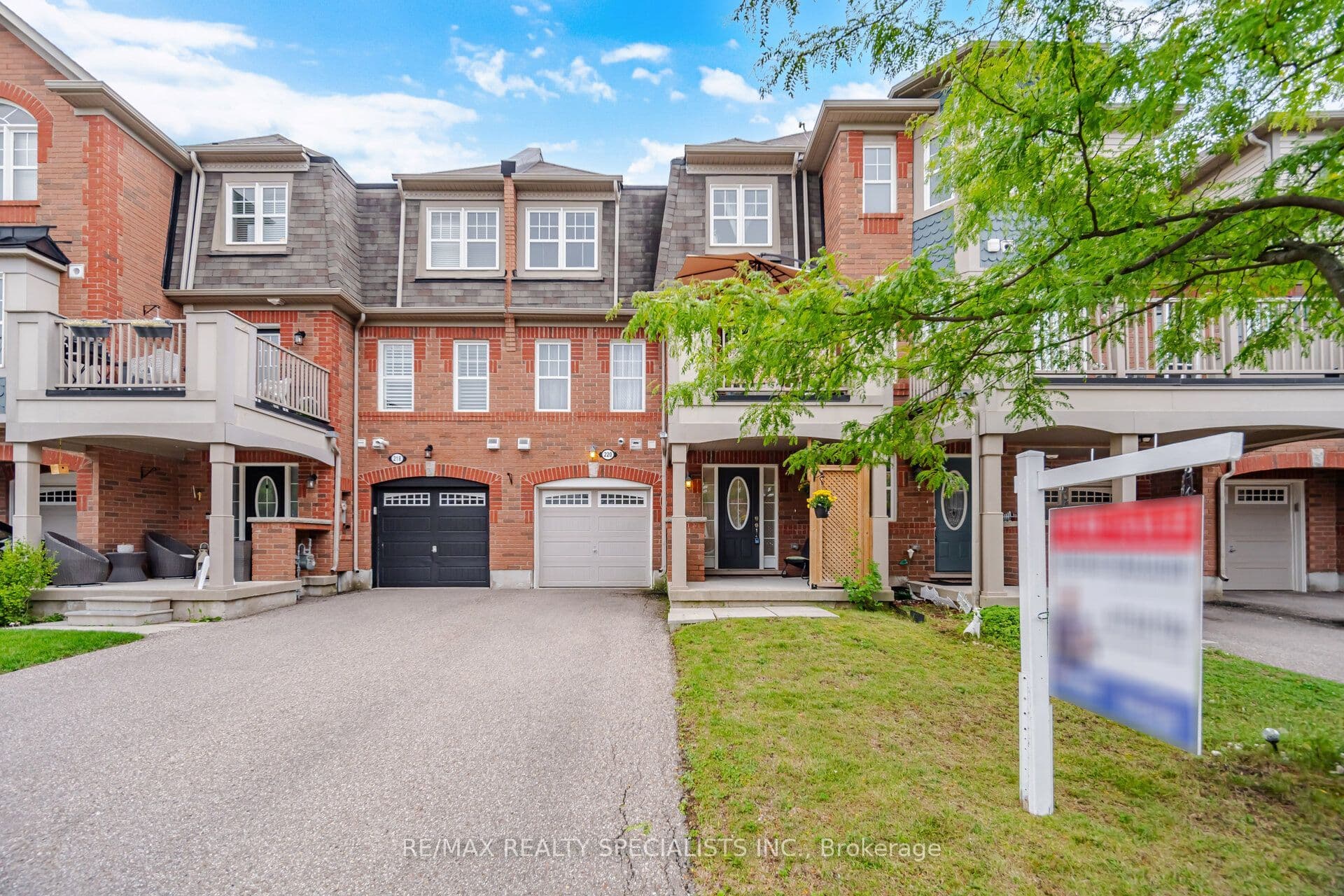 220 Mortimer Crescent, Milton, ON L9T 8N8