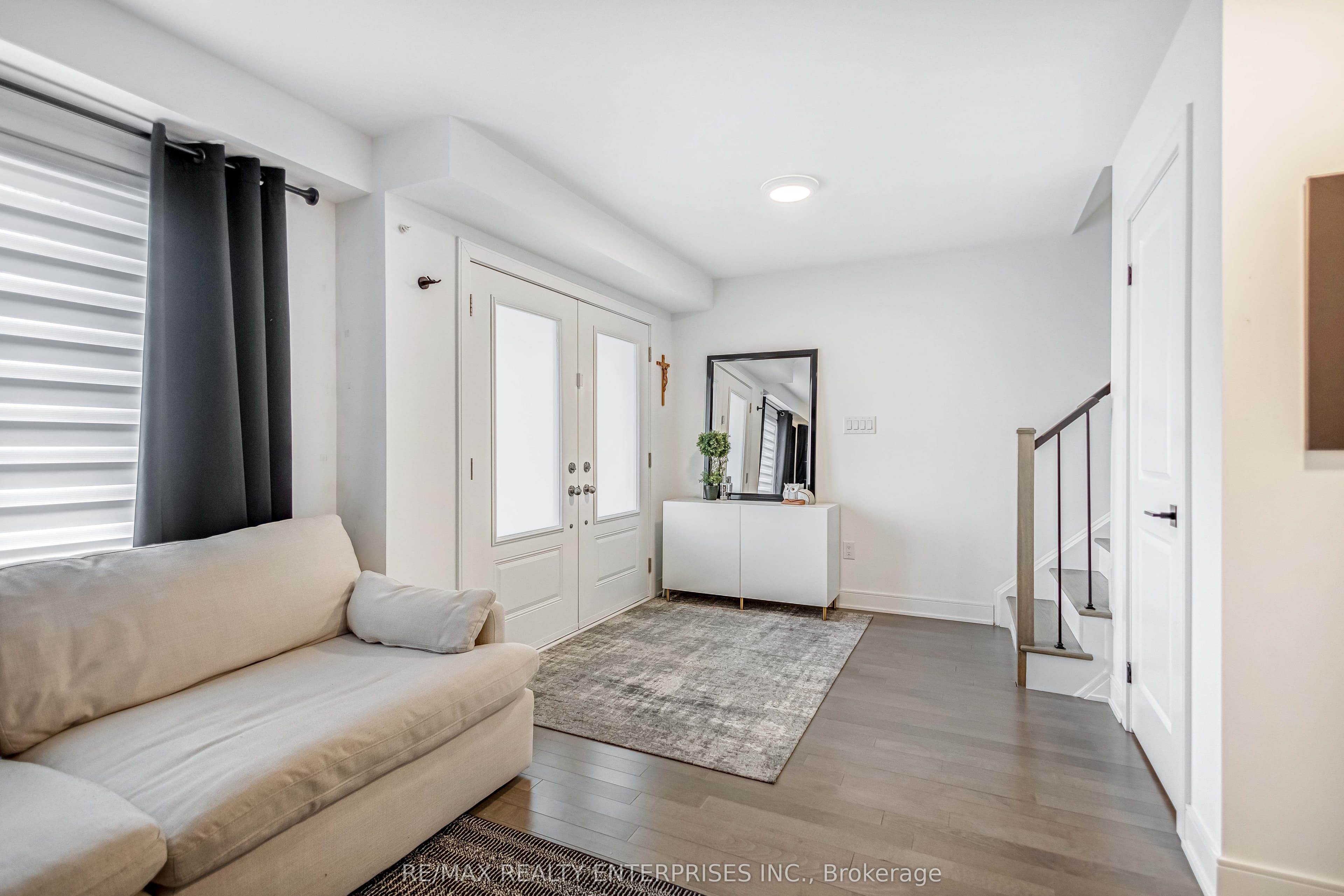 2497 Littlefield Crescent, Oakville, ON L6M 5L9