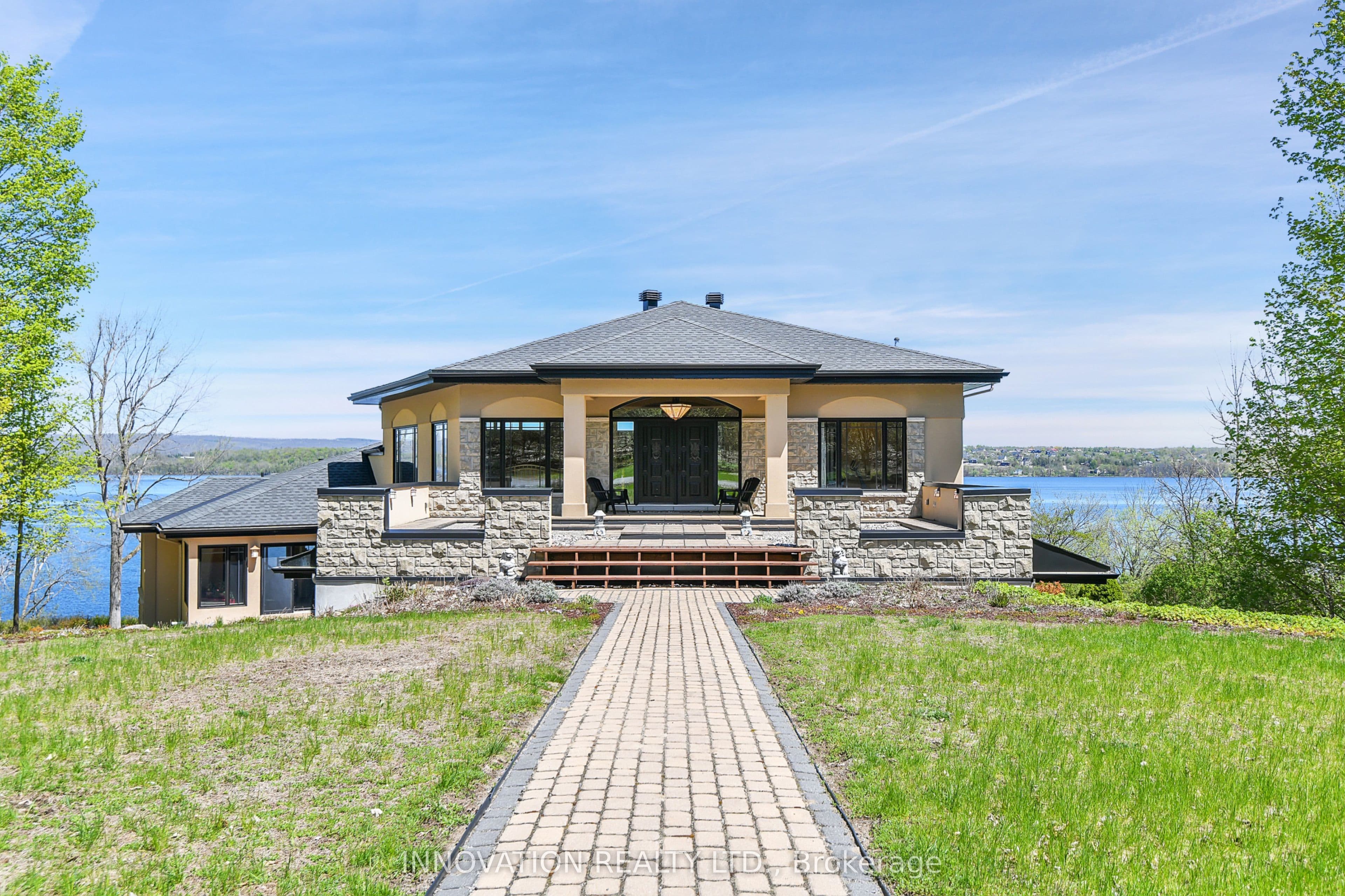 325 Berry Side Road, Kanata, ON K0A 1T0