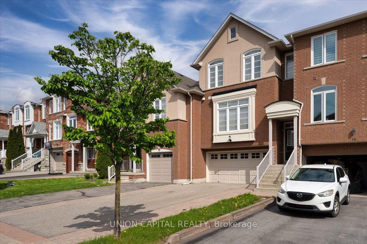 18 Honeywood Road, Vaughan, ON L4J 9C2
