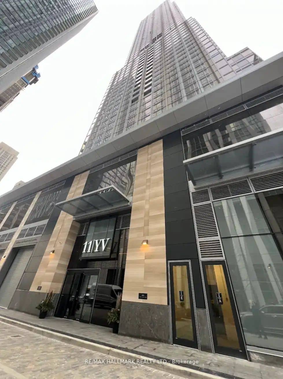 11 Yorkville Avenue 2006, Toronto, ON M4W 0B7