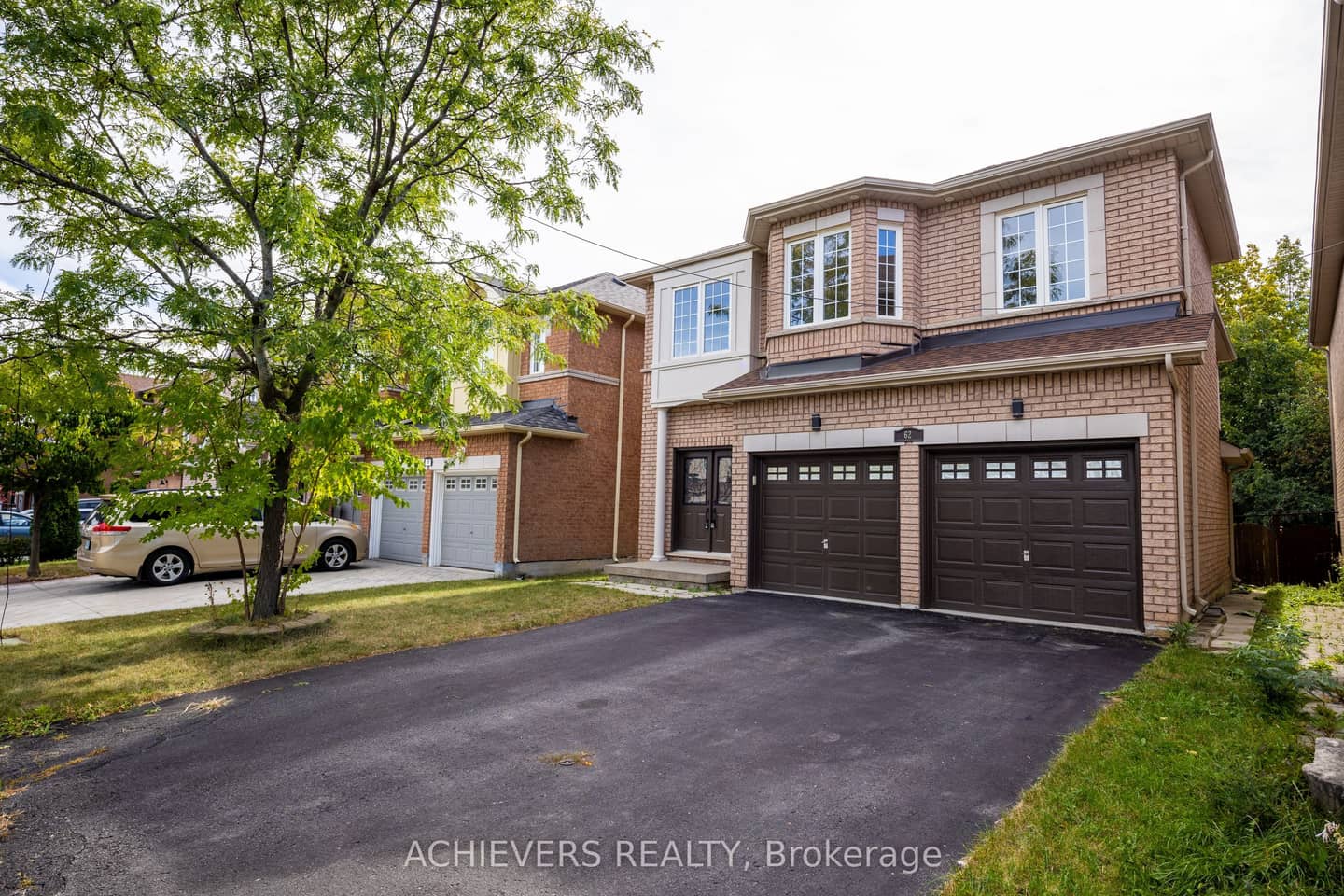 62 Sir Jacobs Crescent, Brampton, ON L7A 3V2