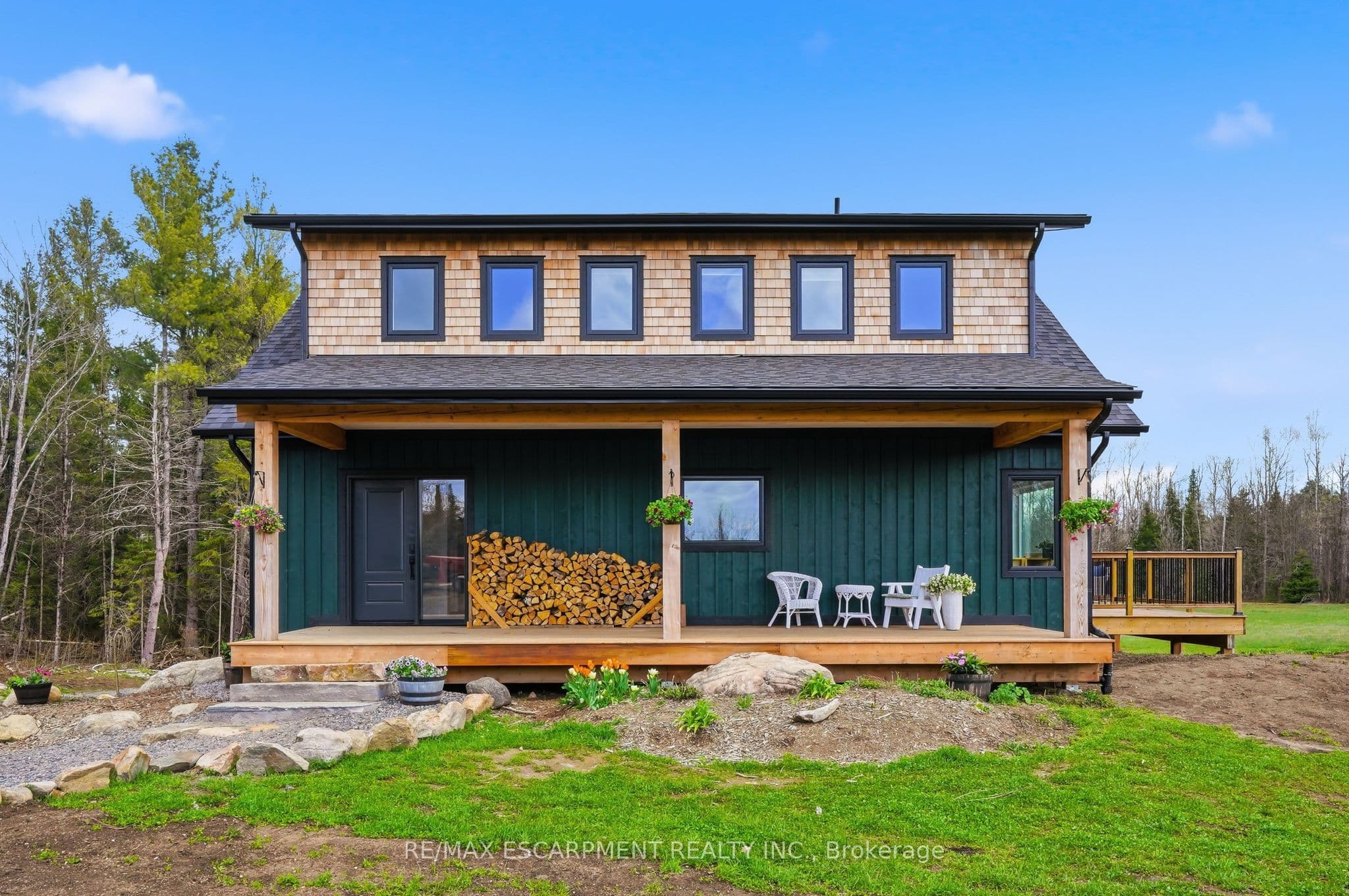 1161 Barkway Road, Gravenhurst, ON P1P 1R3