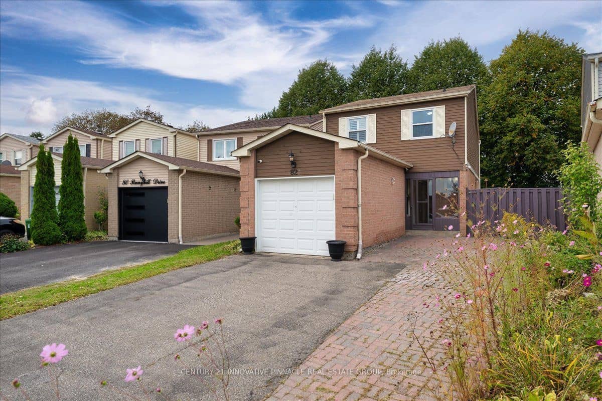 82 Pennyhill Drive, Toronto, ON M1B 4J9