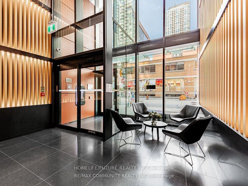 357 King Street W 3506, Toronto, ON M5V 0S7