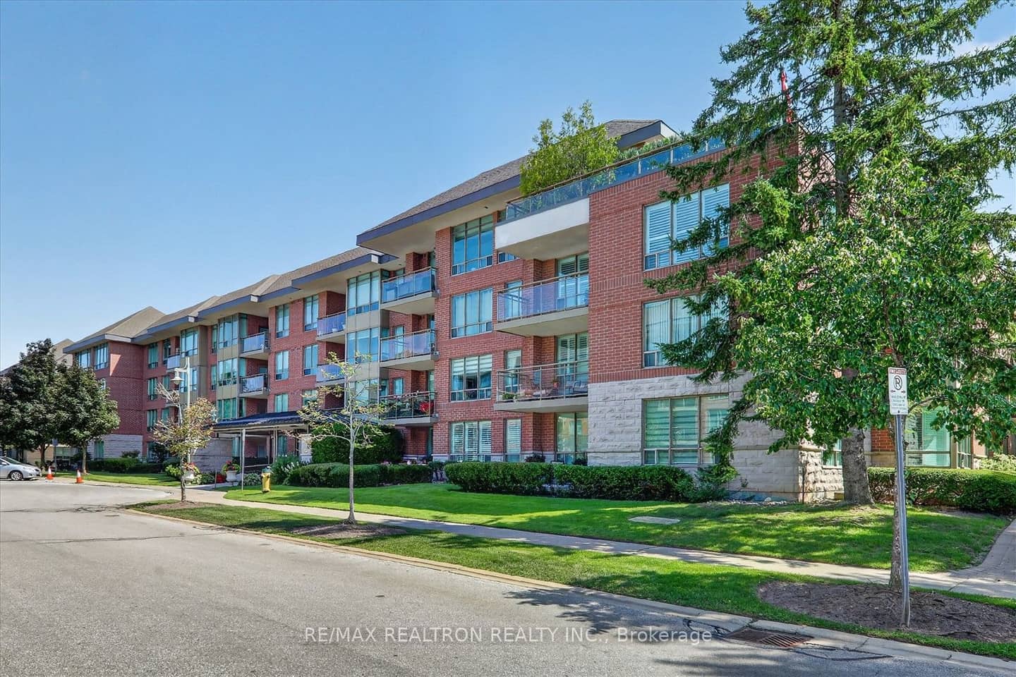 55 The Boardwalk Way 307, Markham, ON L6E 1B7