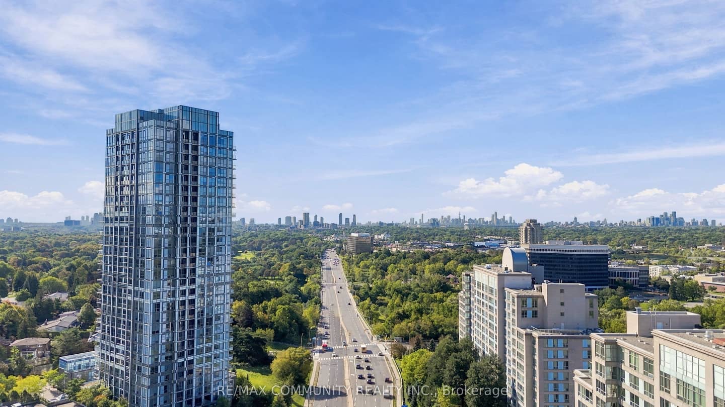 18 Graydon Hall Drive 2111, Toronto, ON M3A 0A4