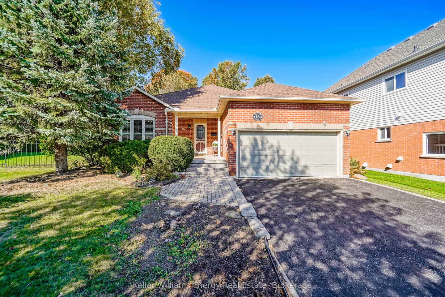 16 Amber Court, Scugog, ON L9L 1R7
