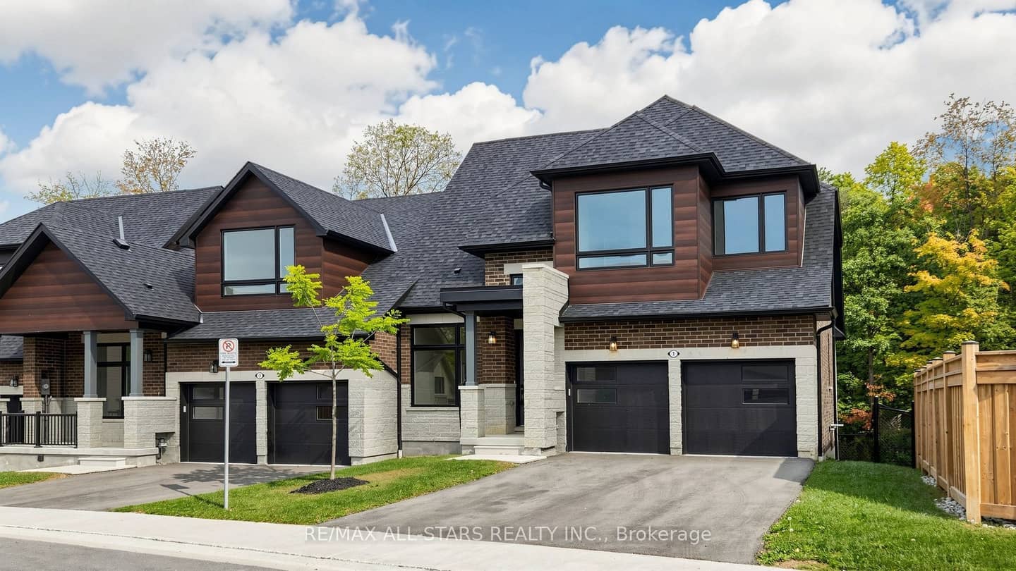 1 Lois Torrance Trail, Uxbridge, ON L9P 0R9