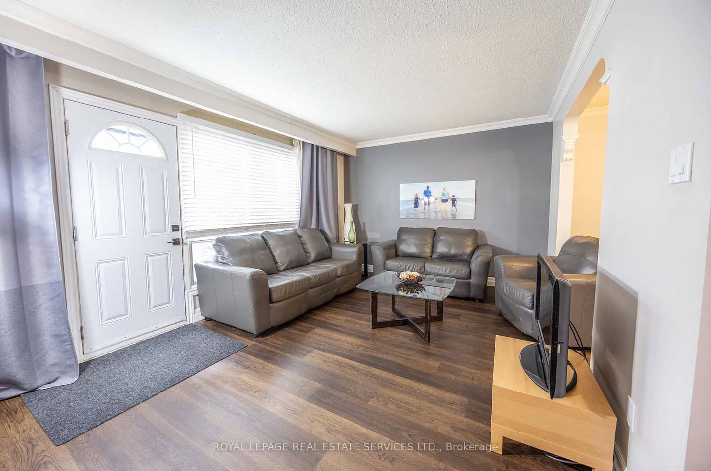 71 Old Burnhamthorpe Road 18, Toronto, ON M9C 3J6