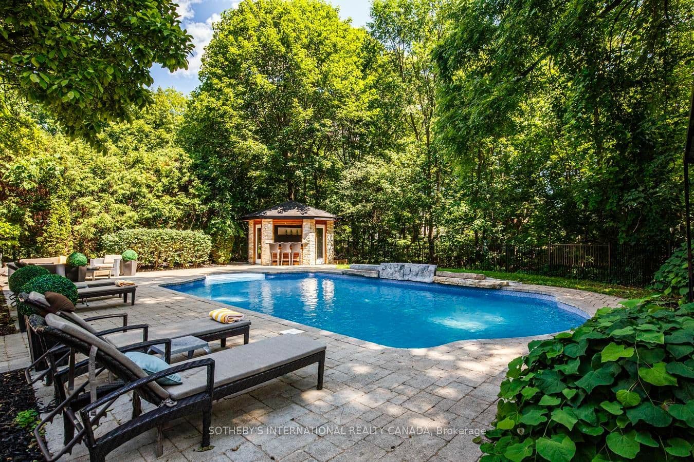 21 Denver Crescent, Toronto, ON M2J 1G6