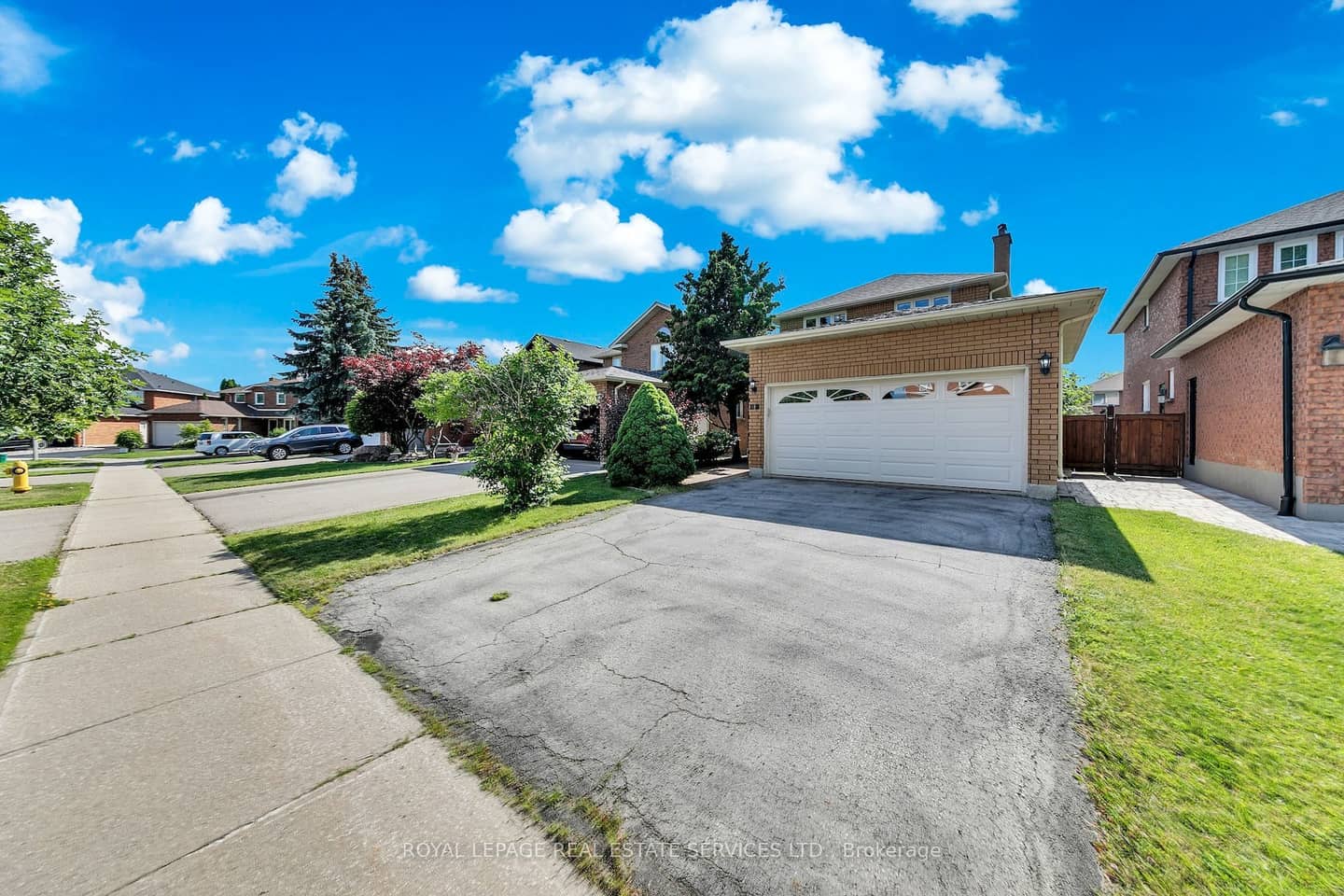 47 Velvet Crescent, Vaughan, ON L4L 5E8