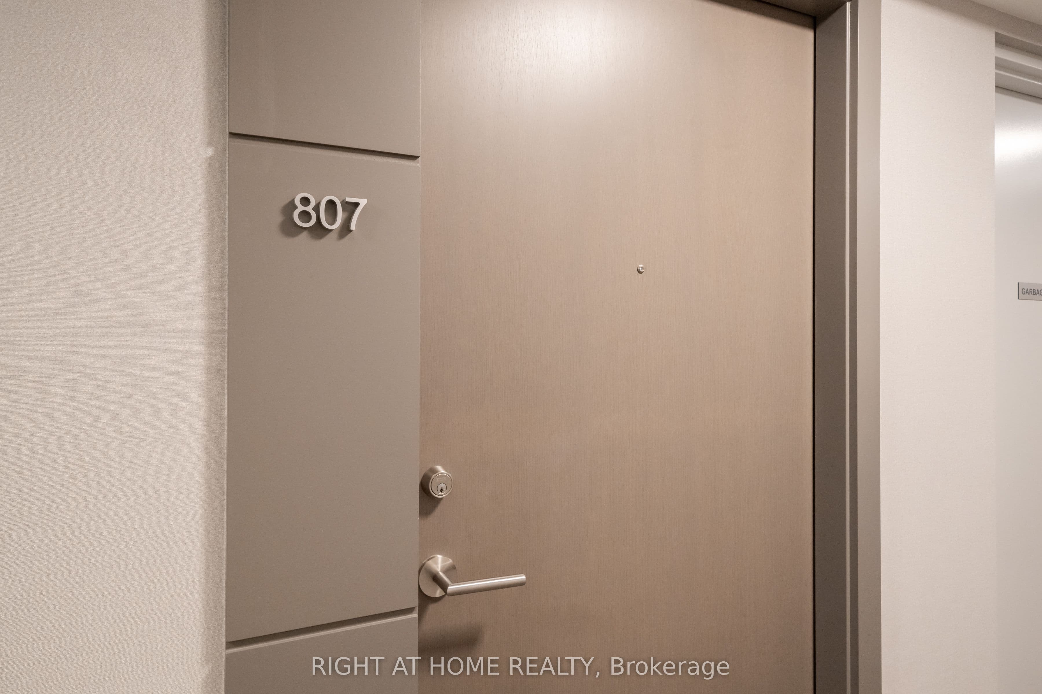 10 Wilby Crescent 807, Toronto, ON M9N 0B6
