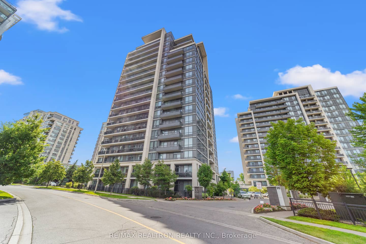 85 North Park Road 1205, Vaughan, ON L4J 0H9