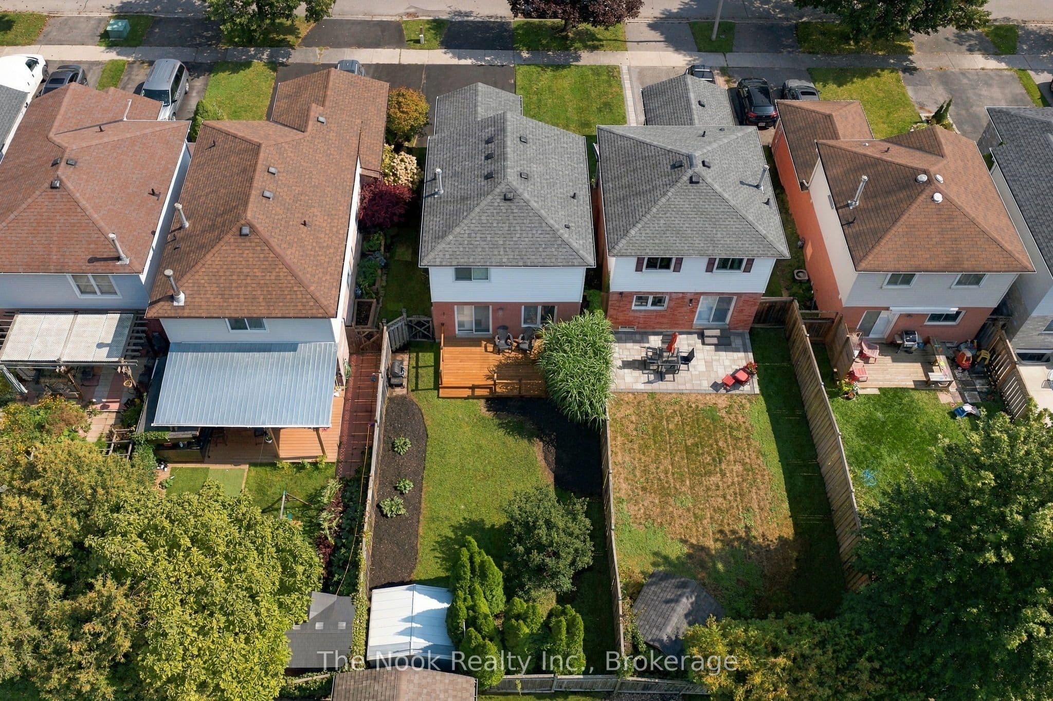 16 Kershaw Street, Clarington, ON L1C 4S4