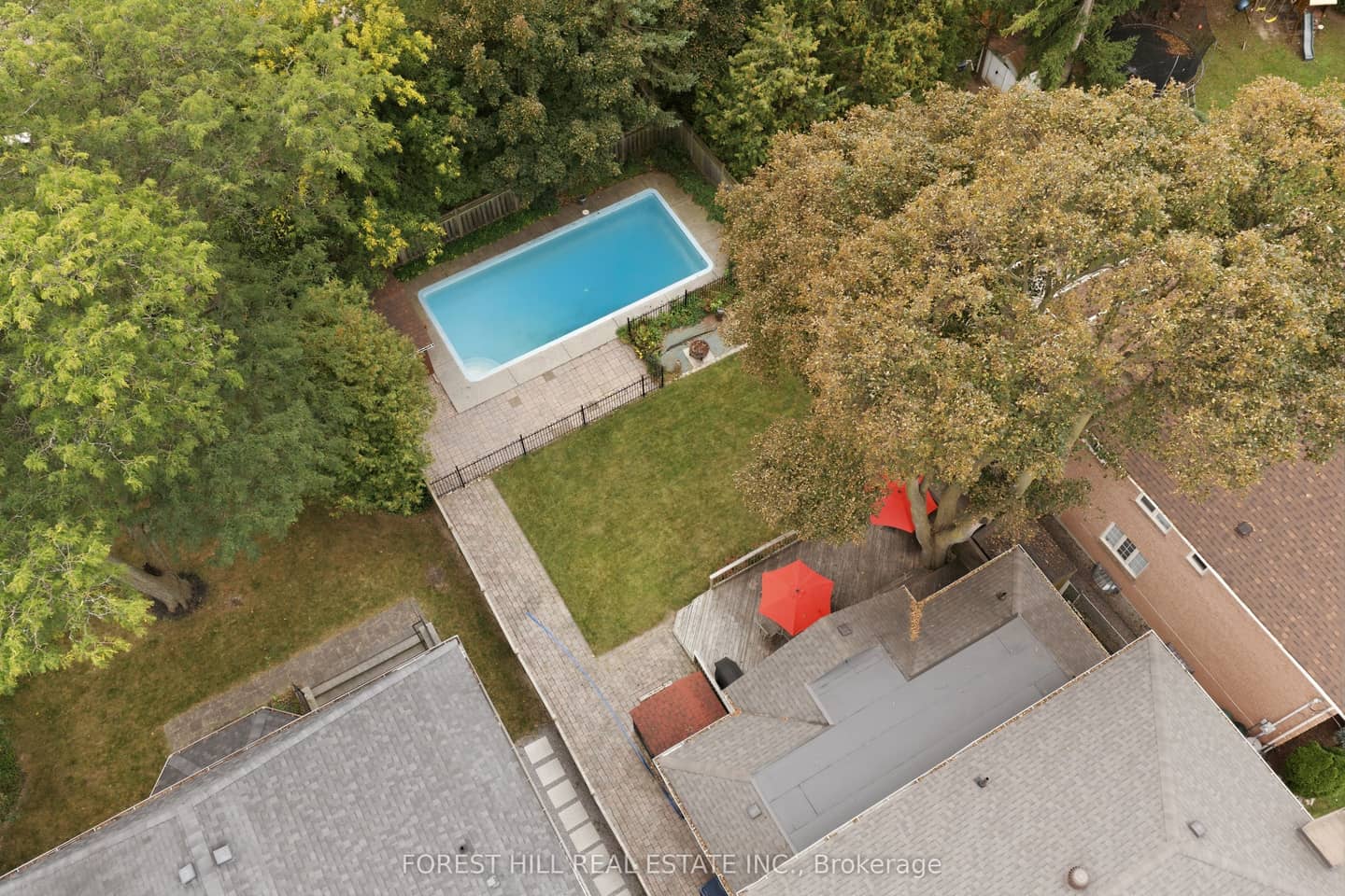 11 Urbandale Avenue, Toronto, ON M2M 2G9