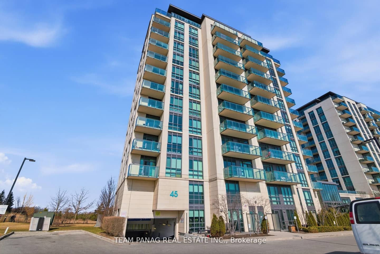 45 Yorkland Boulevard 209, Brampton, ON L6P 4B4