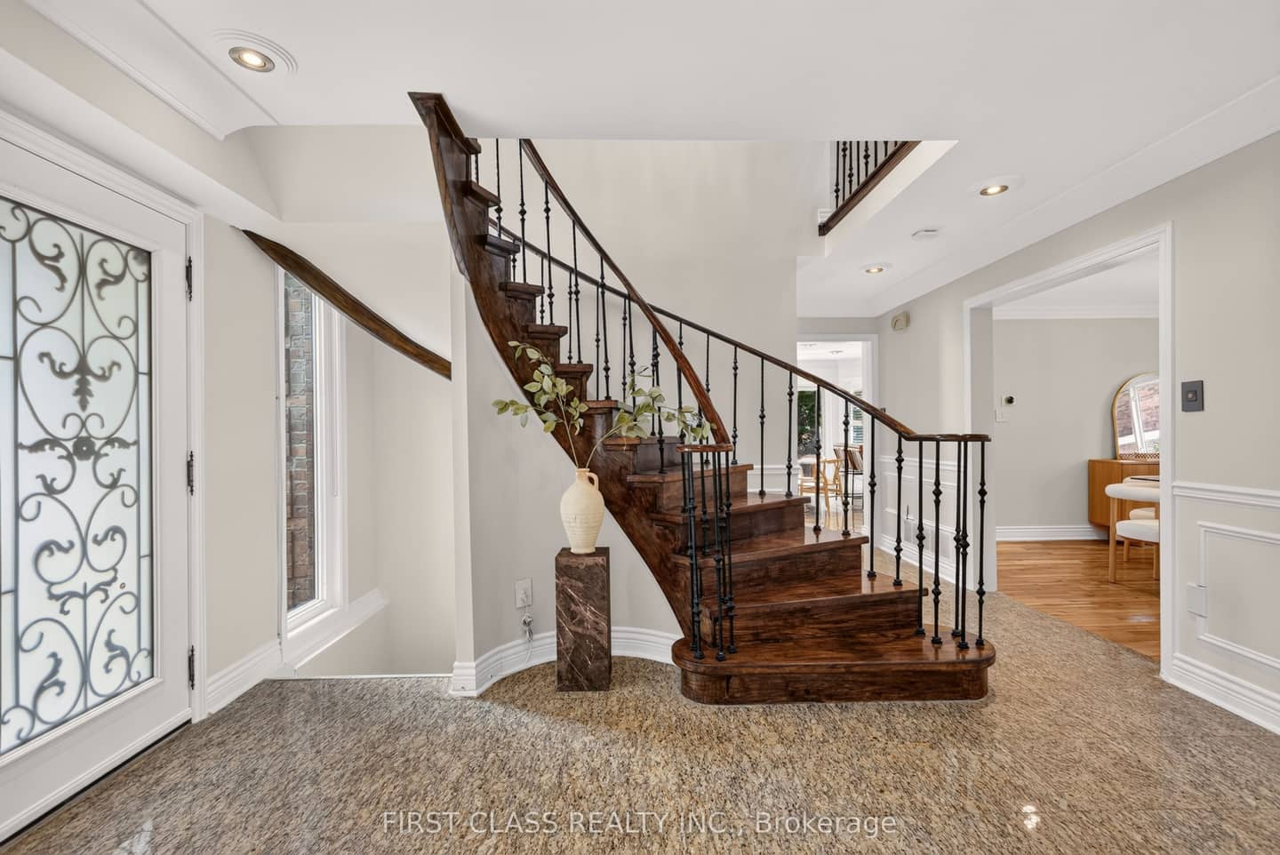19 Tomlinson Circle, Markham, ON L3R 9L1