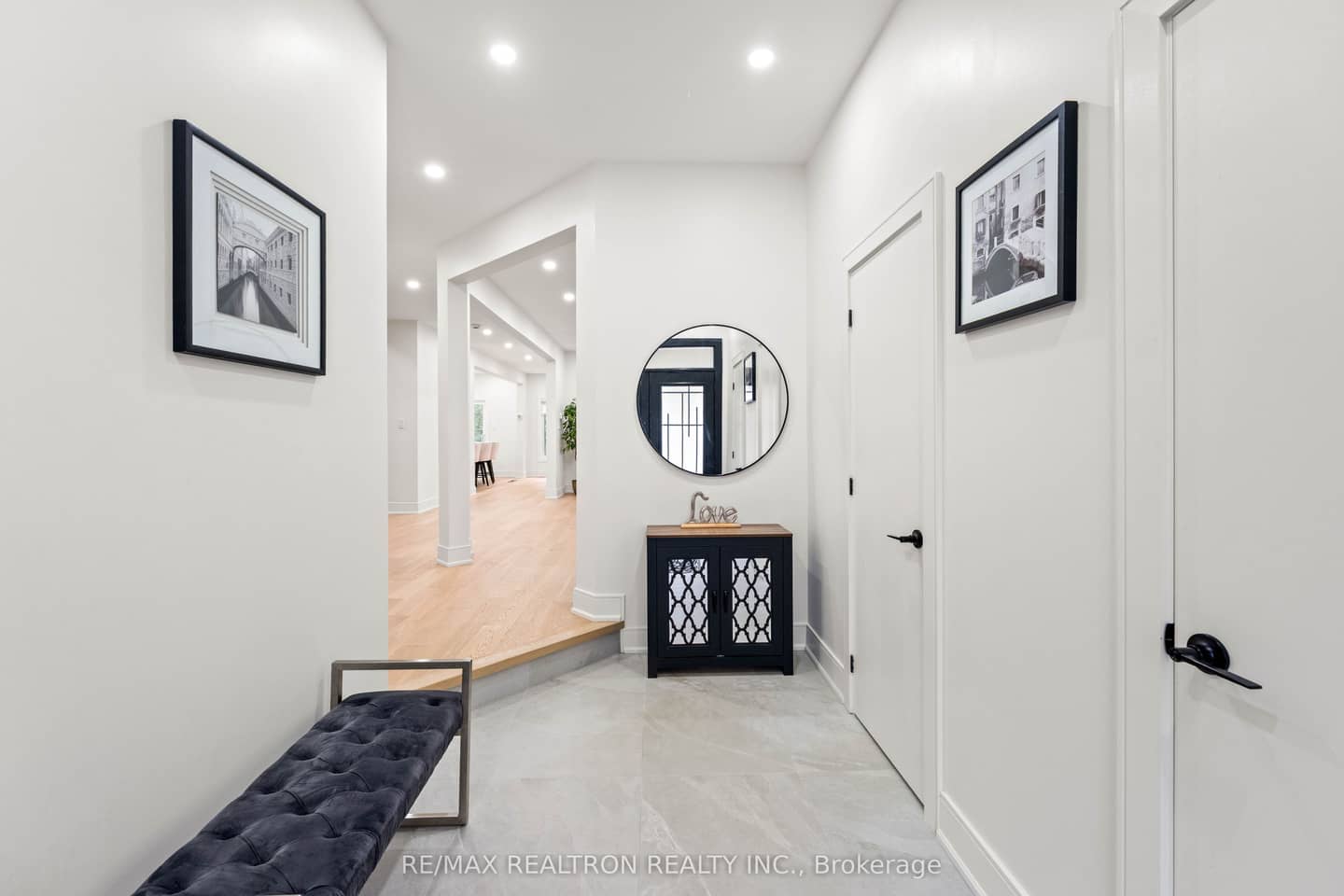 32 Abilene Court, Richmond Hill, ON L4C 0S6