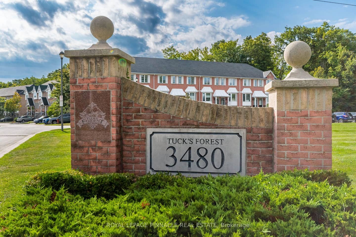 3480 Upper Middle Road 4, Burlington, ON L7M 4R8