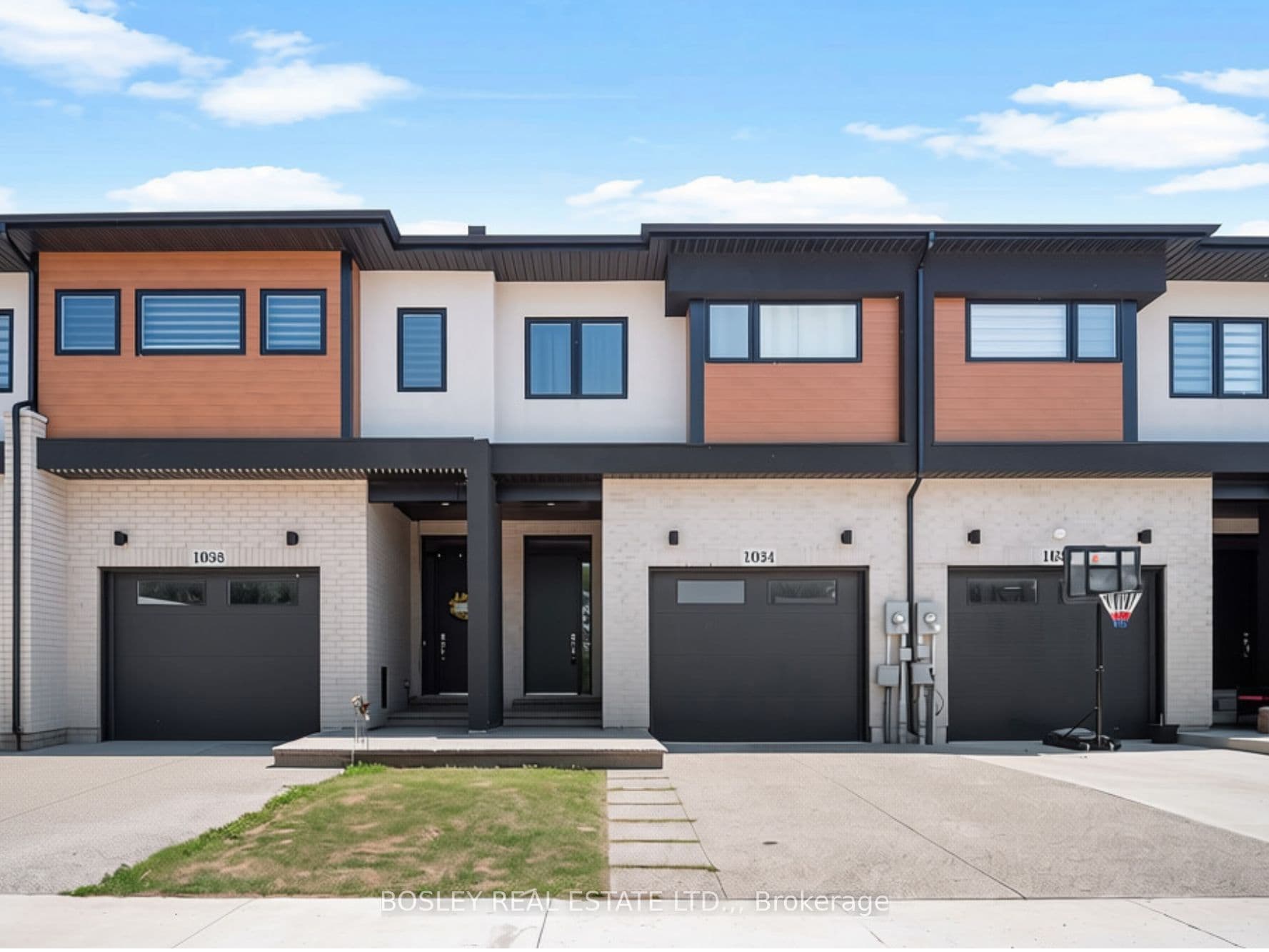 1034 HANSLER Road, Welland, ON L3C 7M5