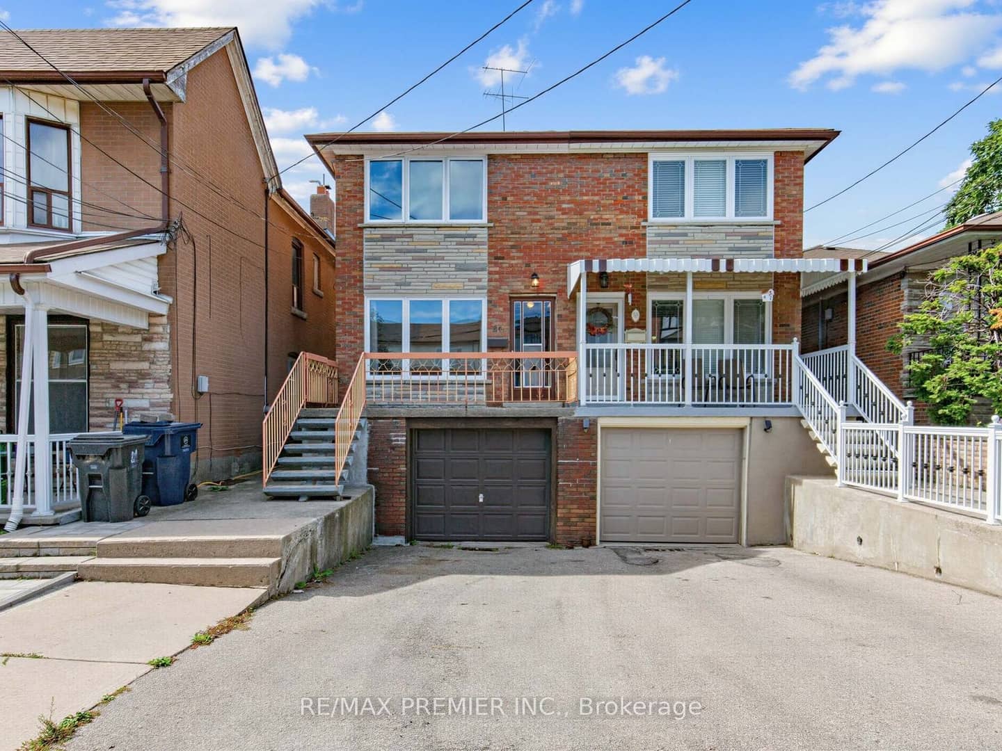 86 Gilbert Avenue, Toronto, ON M6E 4W1