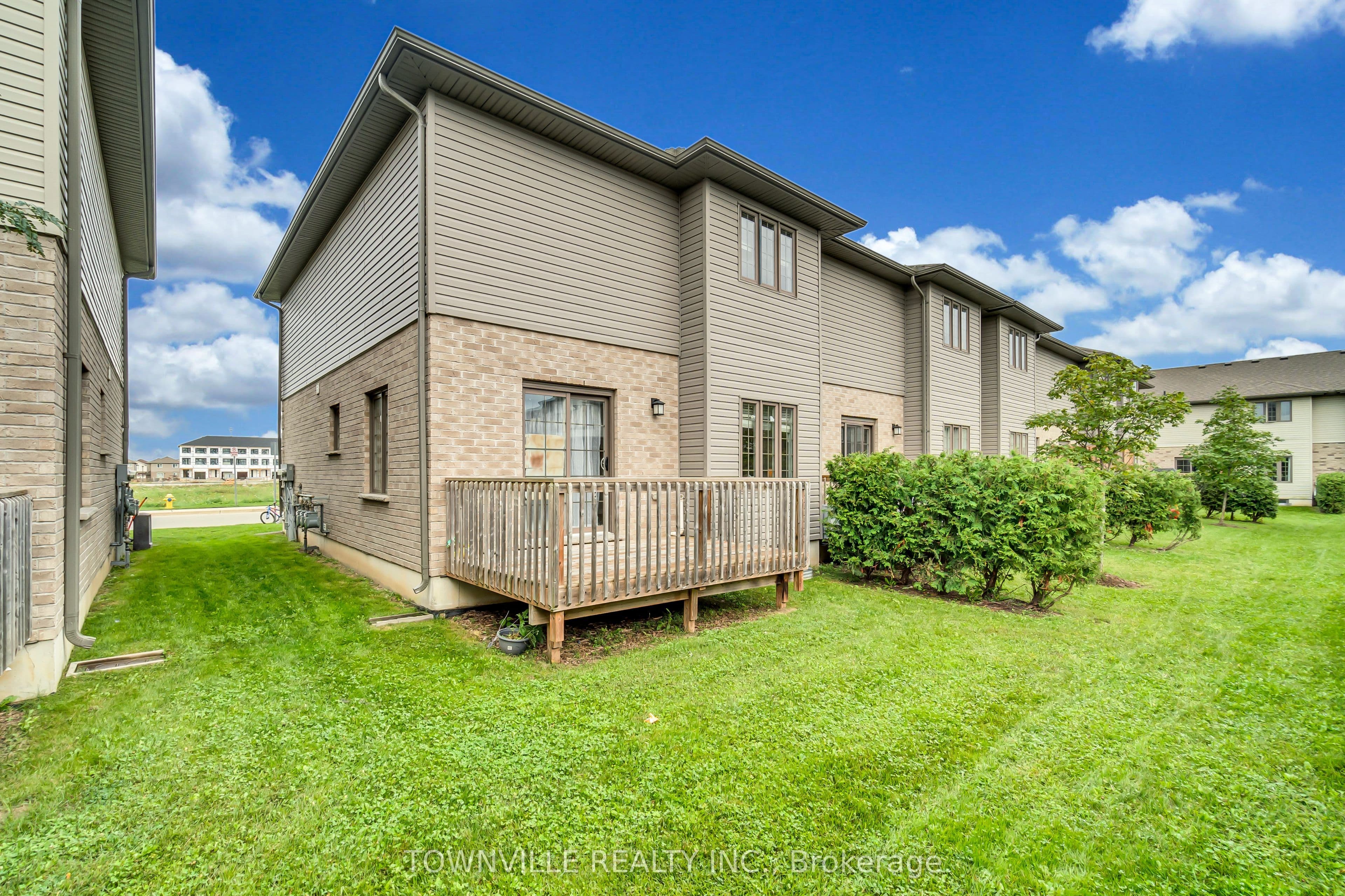 2910 TOKALA Trail 60, London North, ON N6G 0T9