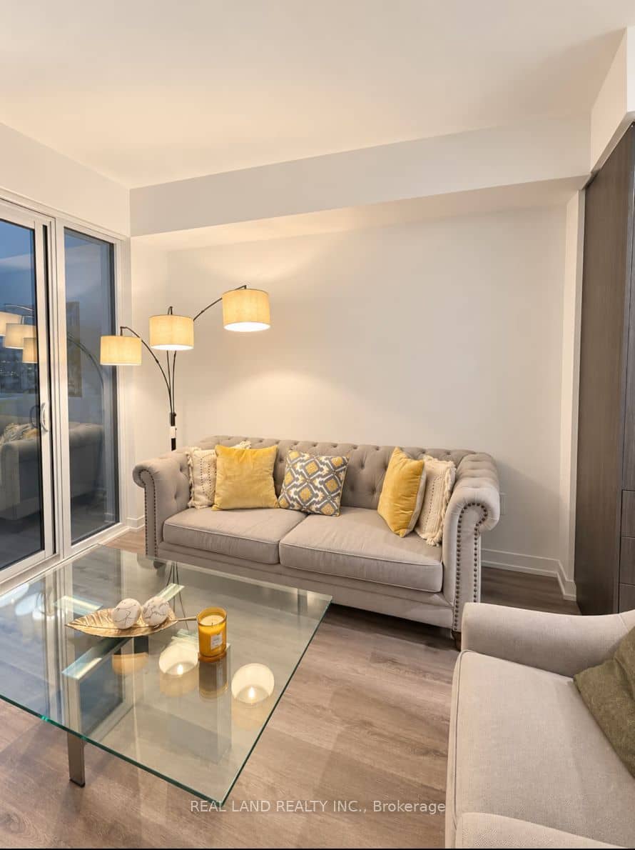 138 Downes Street 6802, Toronto, ON M5E 0E4