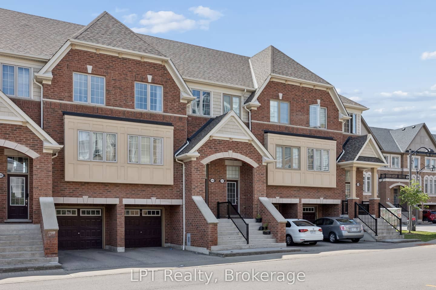 2488 Bromus Path, Oshawa, ON L1L 0K7