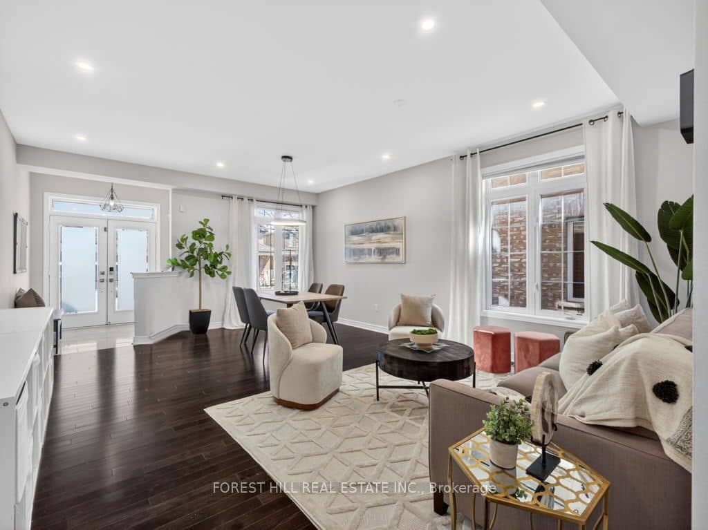 12 Wallenberg Drive, Vaughan, ON L6A 4M1