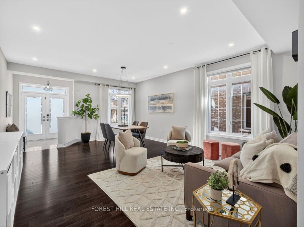 12 Wallenberg Drive, Vaughan, ON L6A 4M1