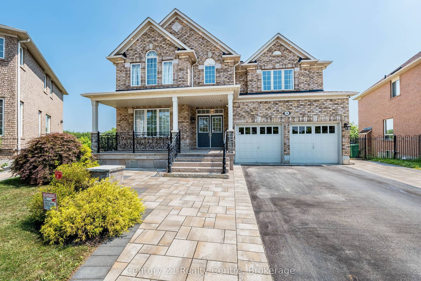 26 Catchfly Crescent, Brampton, ON L6P 2H8