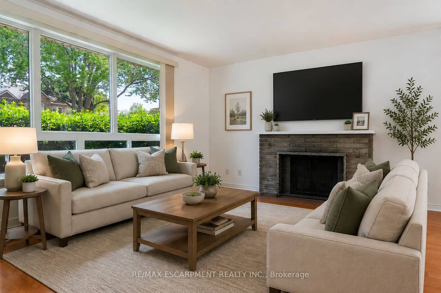 1214 Argreen Road, Mississauga, ON L5G 3J3