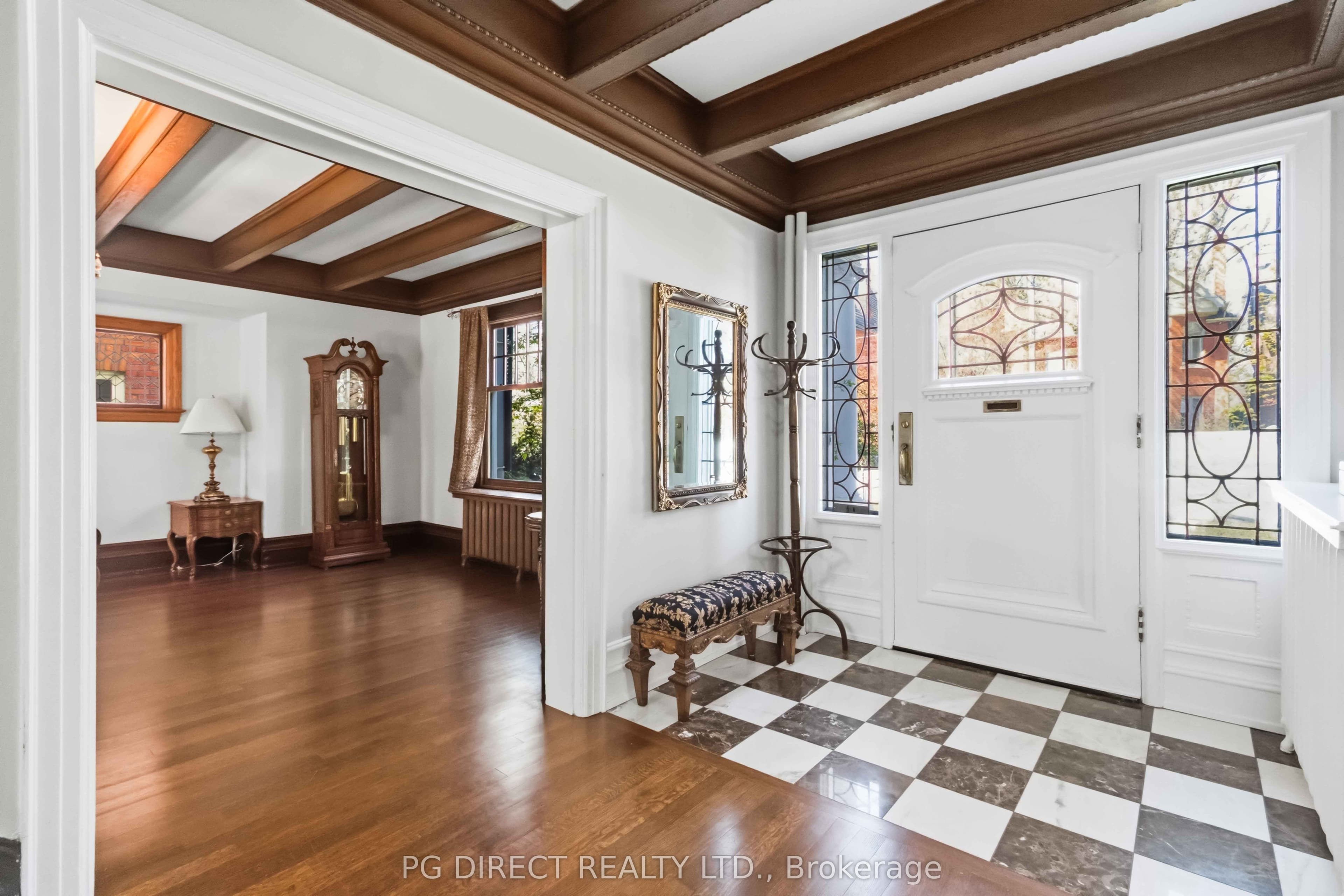 41 Nanton Avenue, Toronto, ON M4W 2Y8