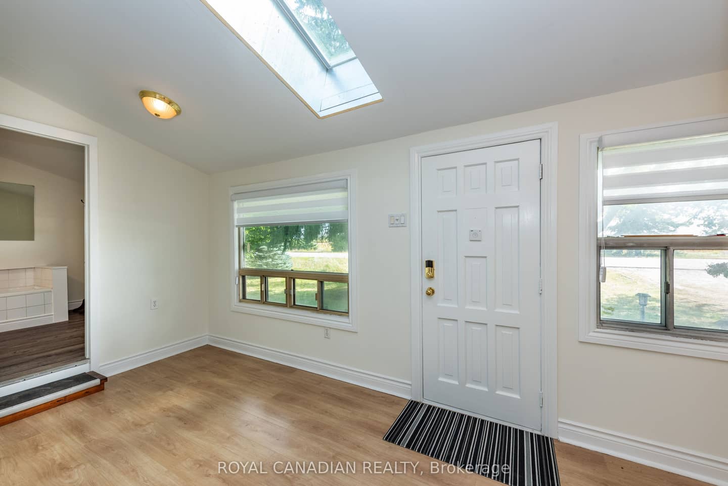 9775 Highway 7, Halton Hills, ON L7J 2L8