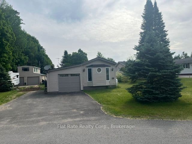 65 Chandos Street, Havelock-Belmont-Methuen, ON K0L 1Z0