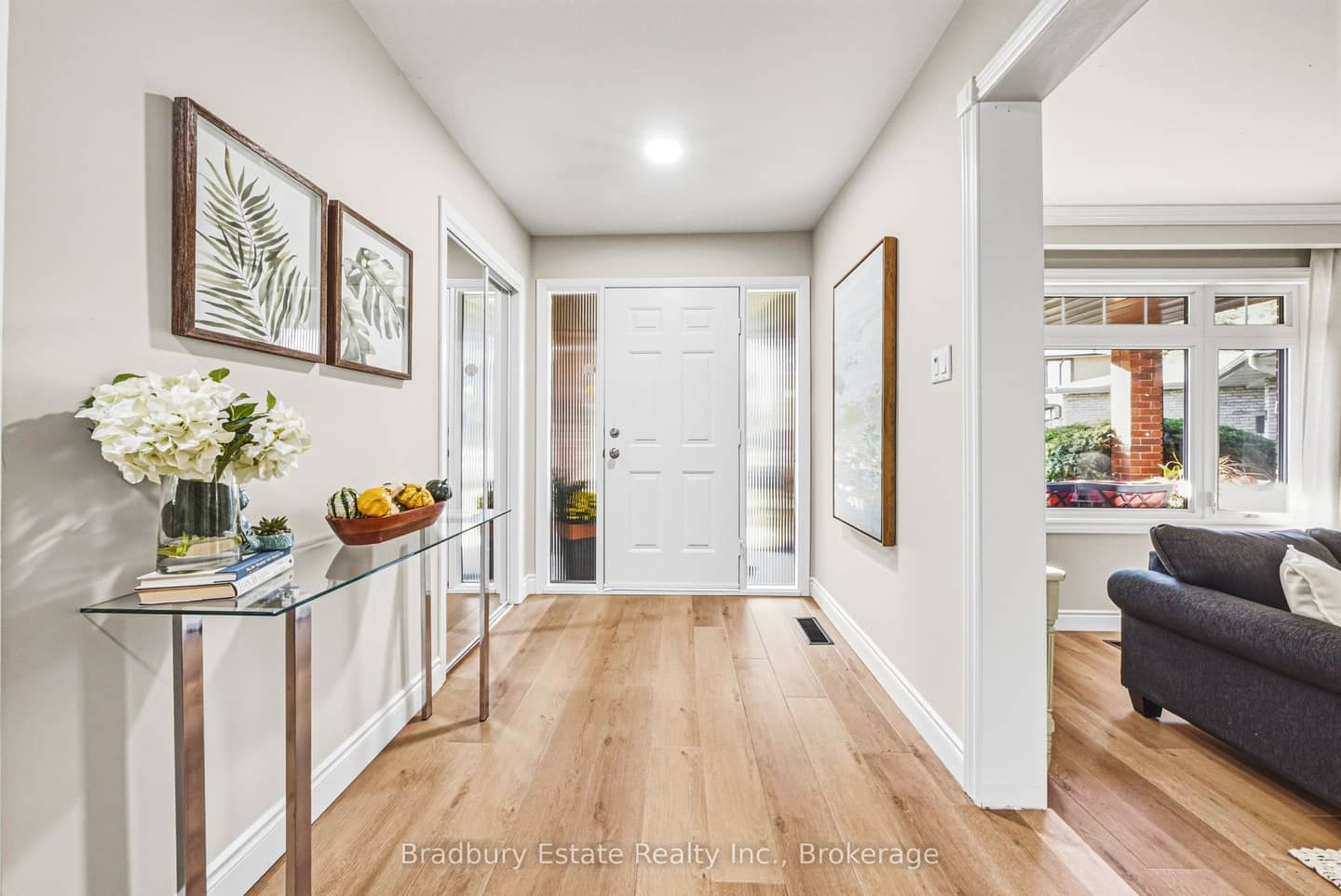 1106 HUNTLEY Court, Oakville, ON L6H 3B7