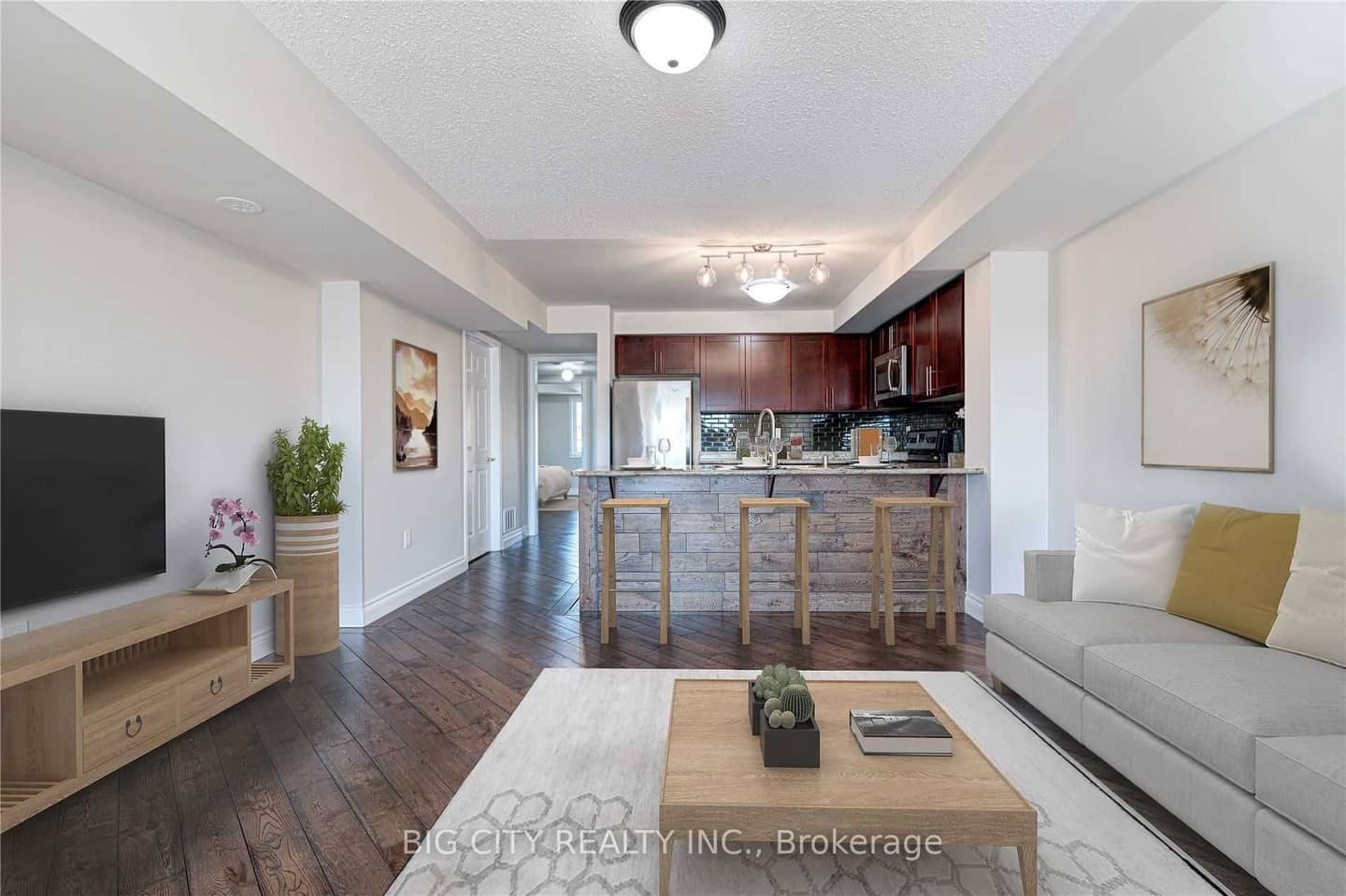 182 Kingston Road W, Ajax, ON L1T 0M9