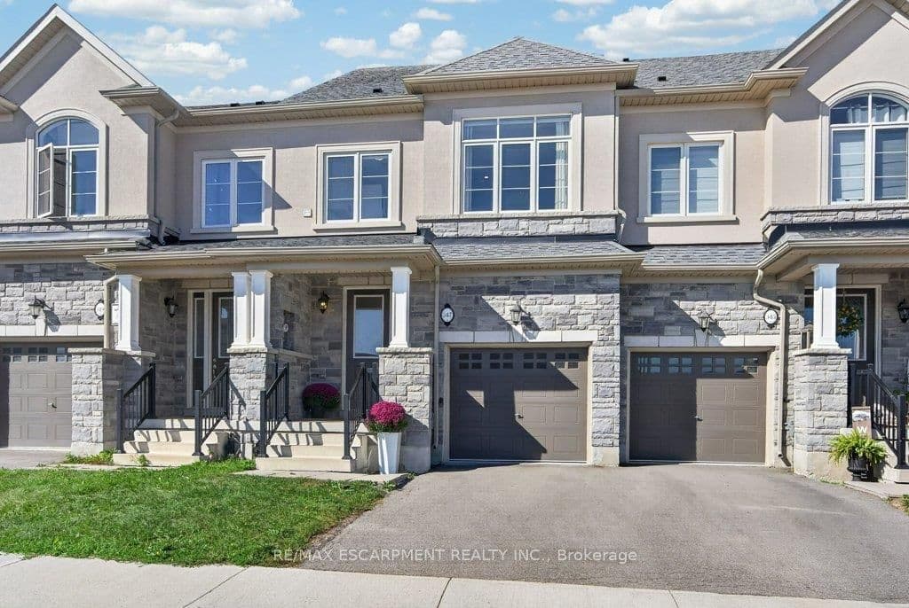 347 Raymond Road, Hamilton, ON L9K 0J8